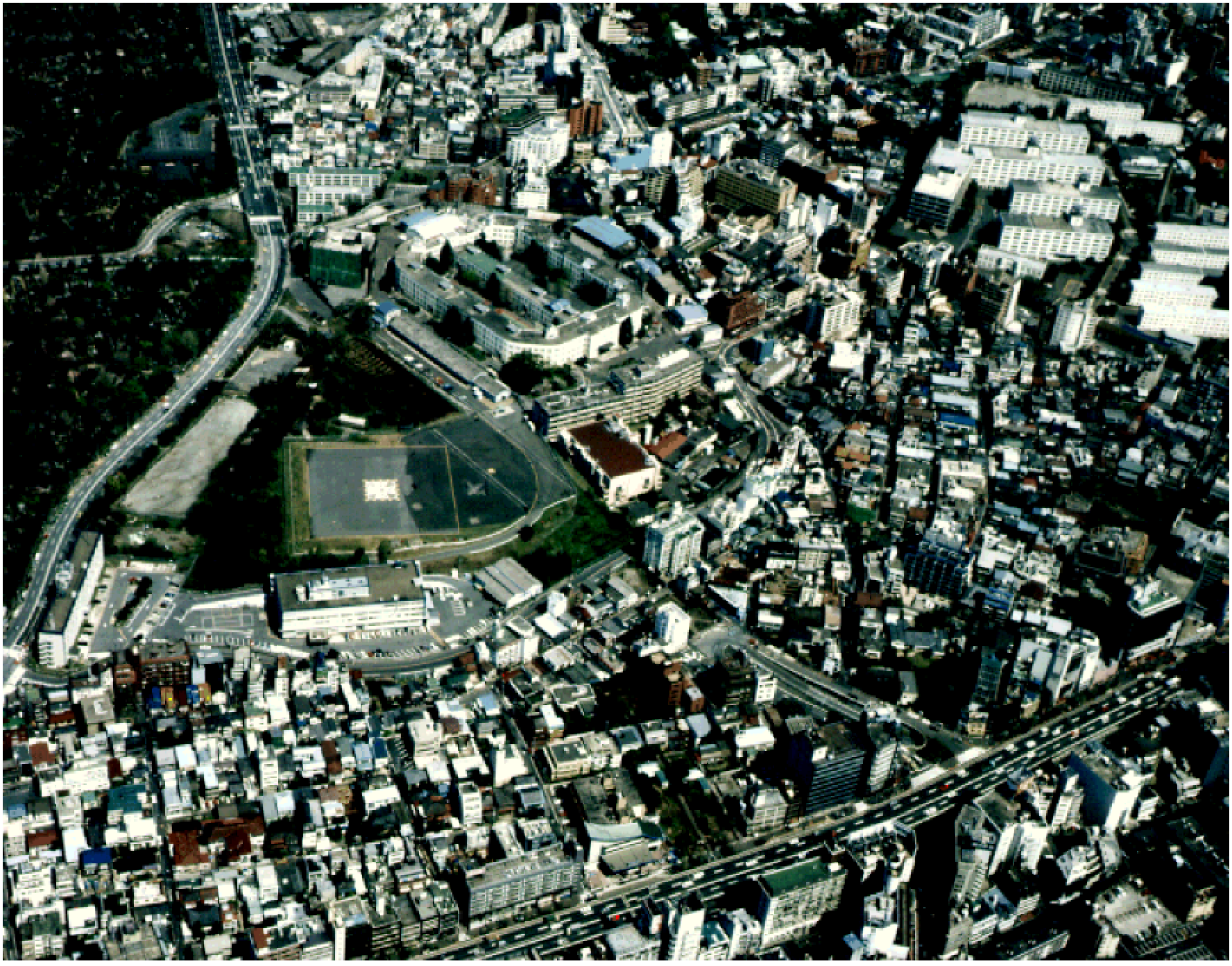 IISinRoppongi.png